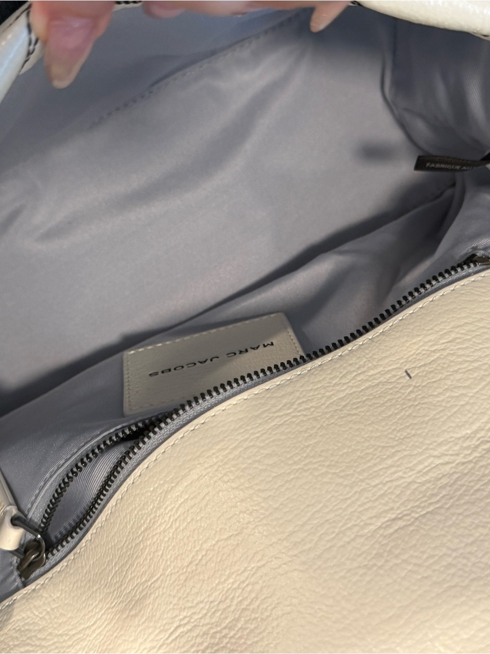 Marc Jacobs Cream Quilted Shoulder Bag with Gunmetal Chain (never used) - Picture 9 of 11